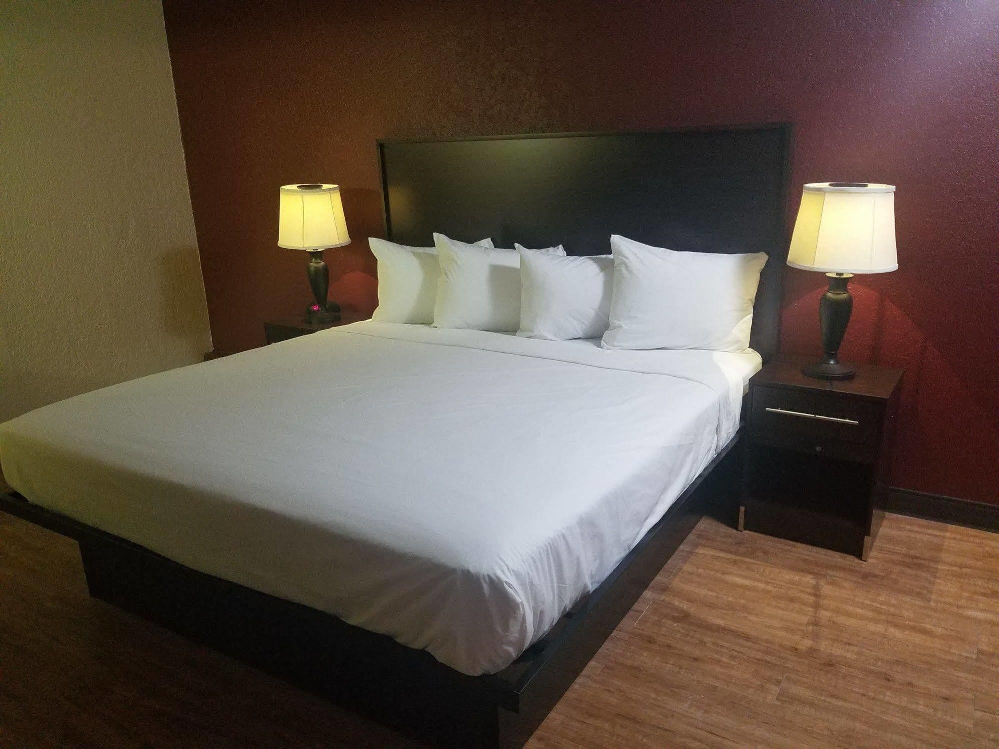 Motel 6 San Antonio Tx I 35 North Corridor Екстер'єр фото