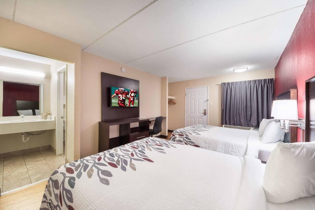 Motel 6 San Antonio Tx I 35 North Corridor Екстер'єр фото